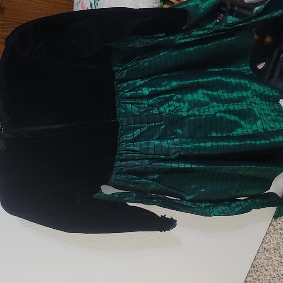 Storybook Heirloom, size 3T girls dress - Picture 2 of 3